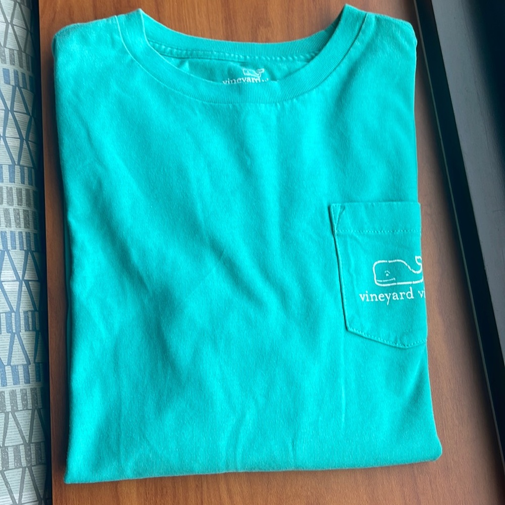 Vineyard vines girls Size small (8-10) long sleeve aqua green tshirt